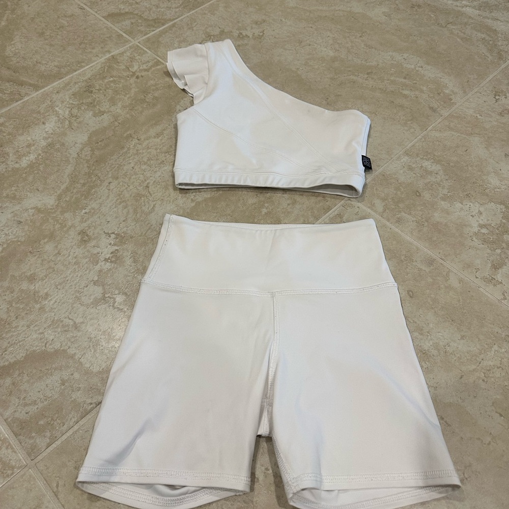 Tiger Friday Dance Set